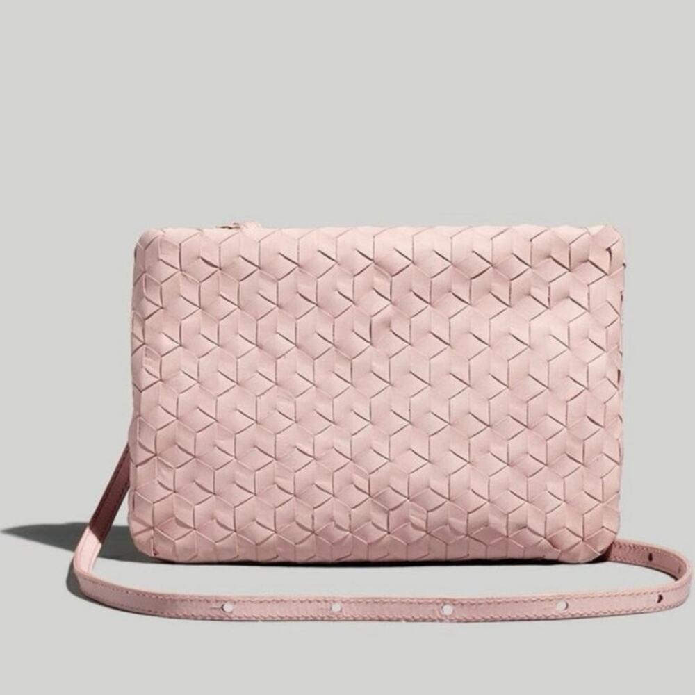 Madewell Woven Leather Puff Crossbody In Pink